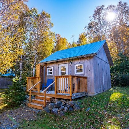 Trailside Accommodations And Outdoor Adventures Birch Plain Exterior photo