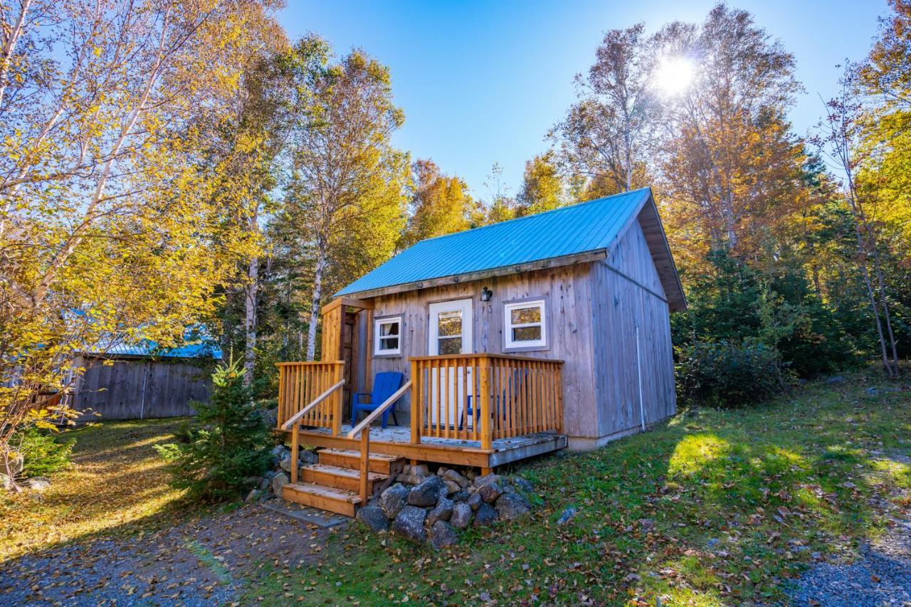 Trailside Accommodations And Outdoor Adventures Birch Plain Exterior photo